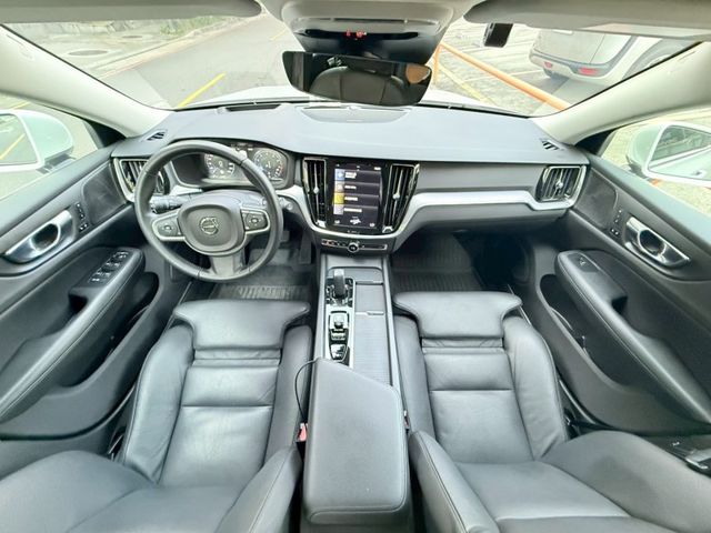 Volvo  V60  第11張相片