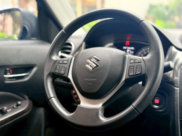 Suzuki  Vitara  第2張相片
