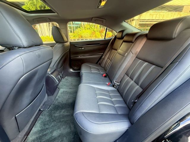 Lexus  ES200 2015 ES200 豪  第11張相片