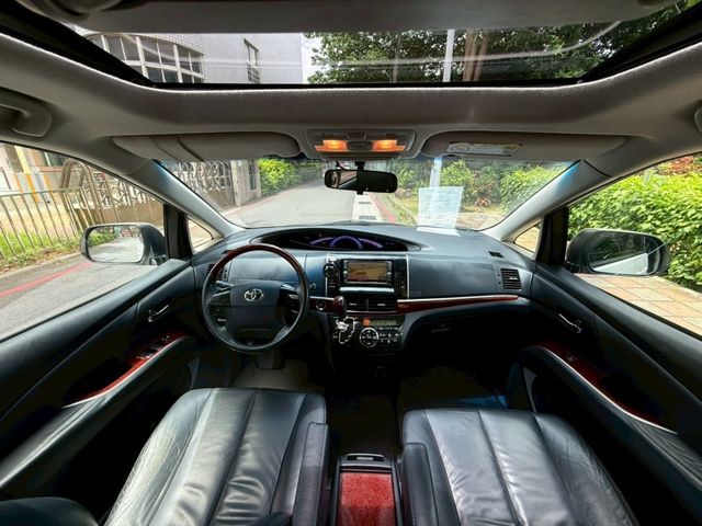 Toyota  Previa 2012 previa 2  第6張相片