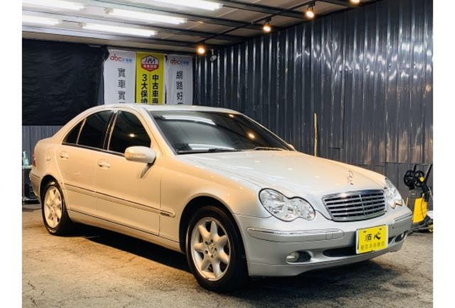 【安康國際】 BENZ 賓士 C240 總代理 一手車 低里程 原版件 內外如新  第1張相片
