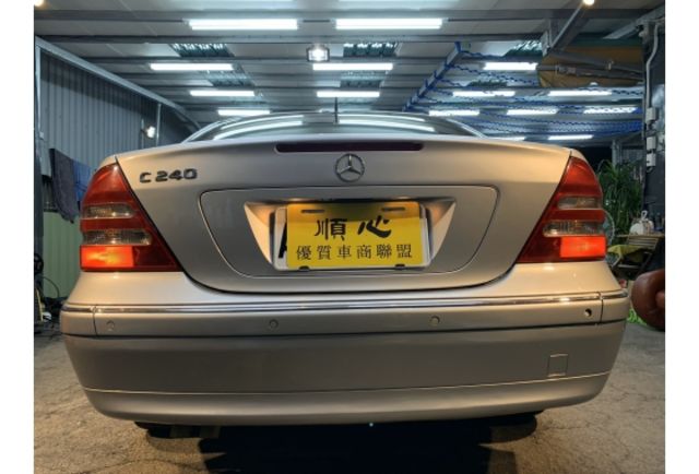 【安康國際】 BENZ 賓士 C240 總代理 一手車 低里程 原版件 內外如新  第5張相片