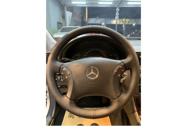 【安康國際】 BENZ 賓士 C240 總代理 一手車 低里程 原版件 內外如新  第10張相片