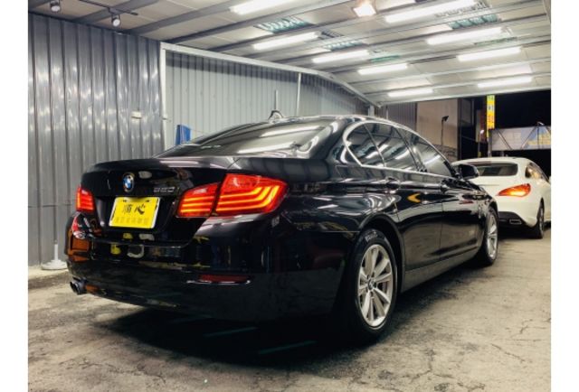【安康國際】BMW 520I 6WB液晶儀表 環景 選腳踢尾門 一手車 原廠保養  第6張相片
