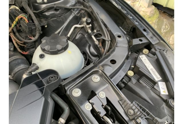 BMW 320I GT Sport line 主動式尾翼 全景 後座影音 認證車  第6張相片