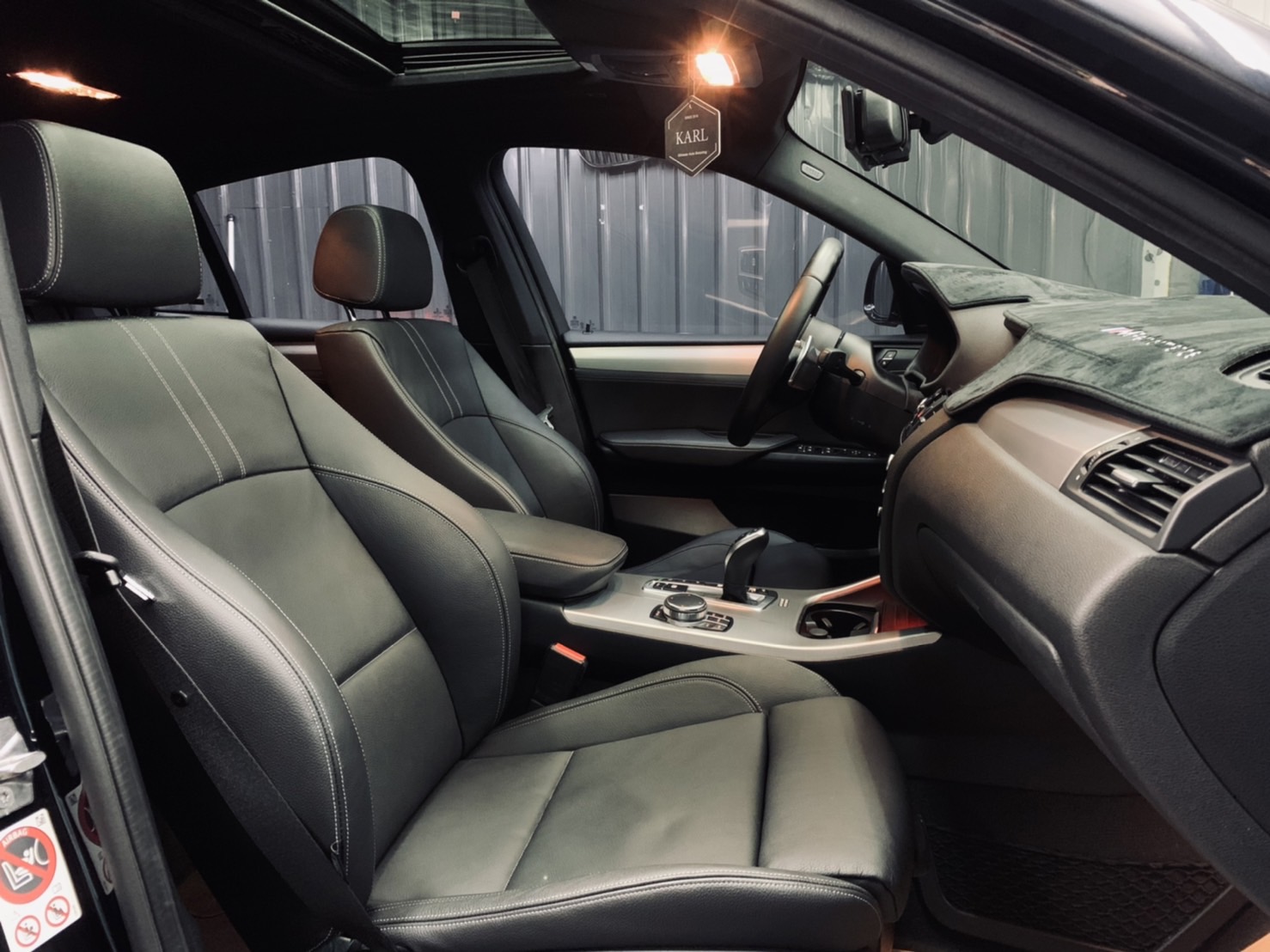 BMW X4 35i M Sport 總代理 原版件 低里程 M版專屬車色416  第9張相片