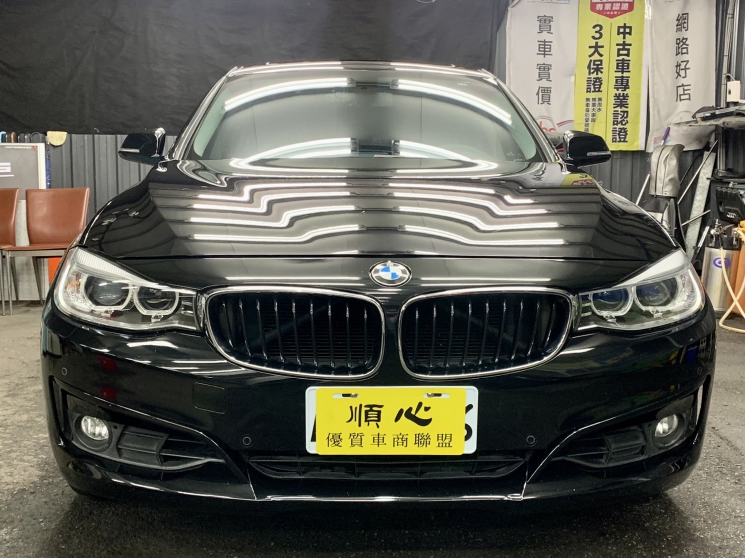 BMW 320I GT Sport line 主動式尾翼 全景 後座影音 認證車  第2張相片