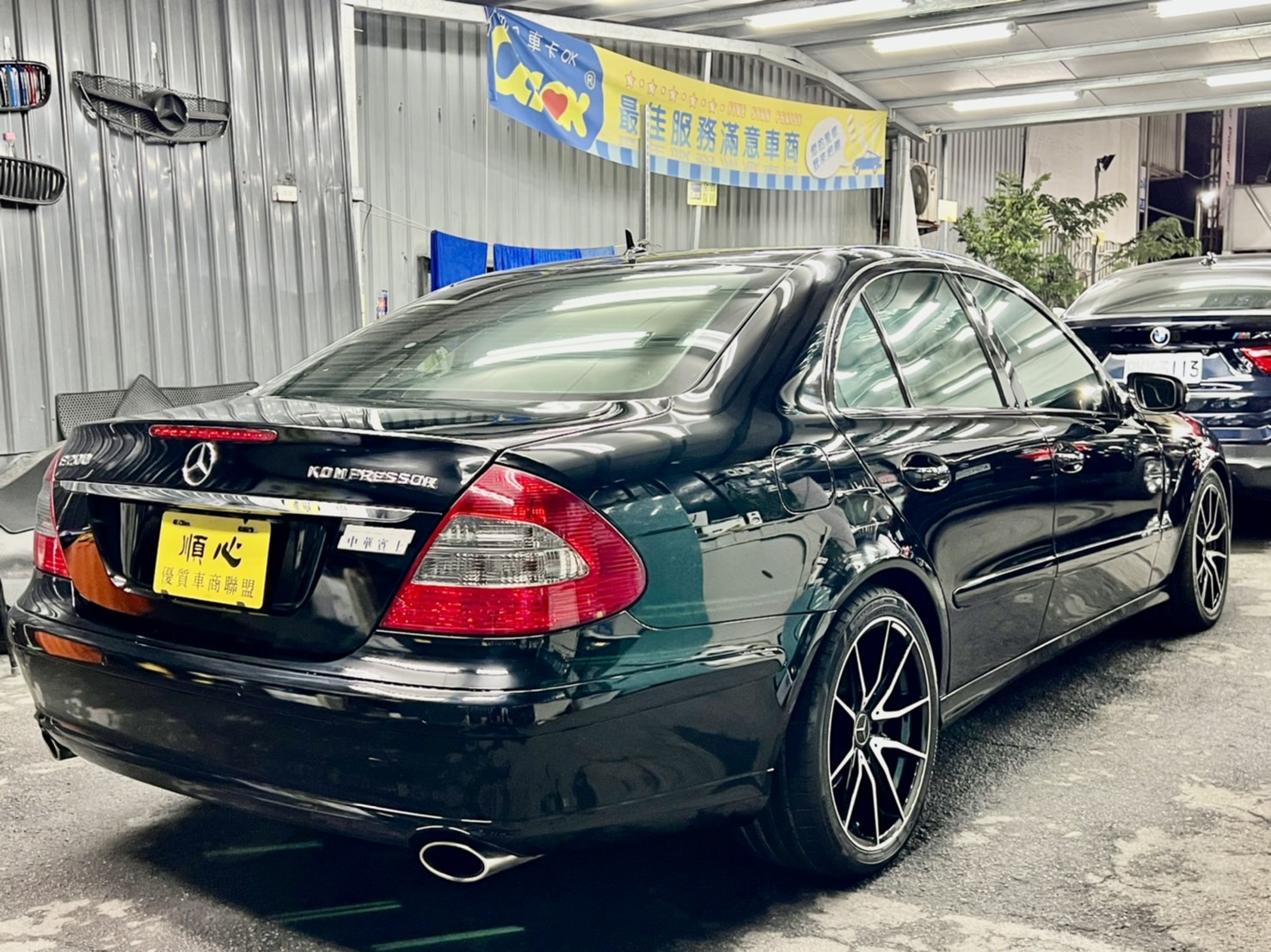 2007年式 BENZ E200 K 總代理 機械增壓 小改款 極品車況 認證車  第6張相片