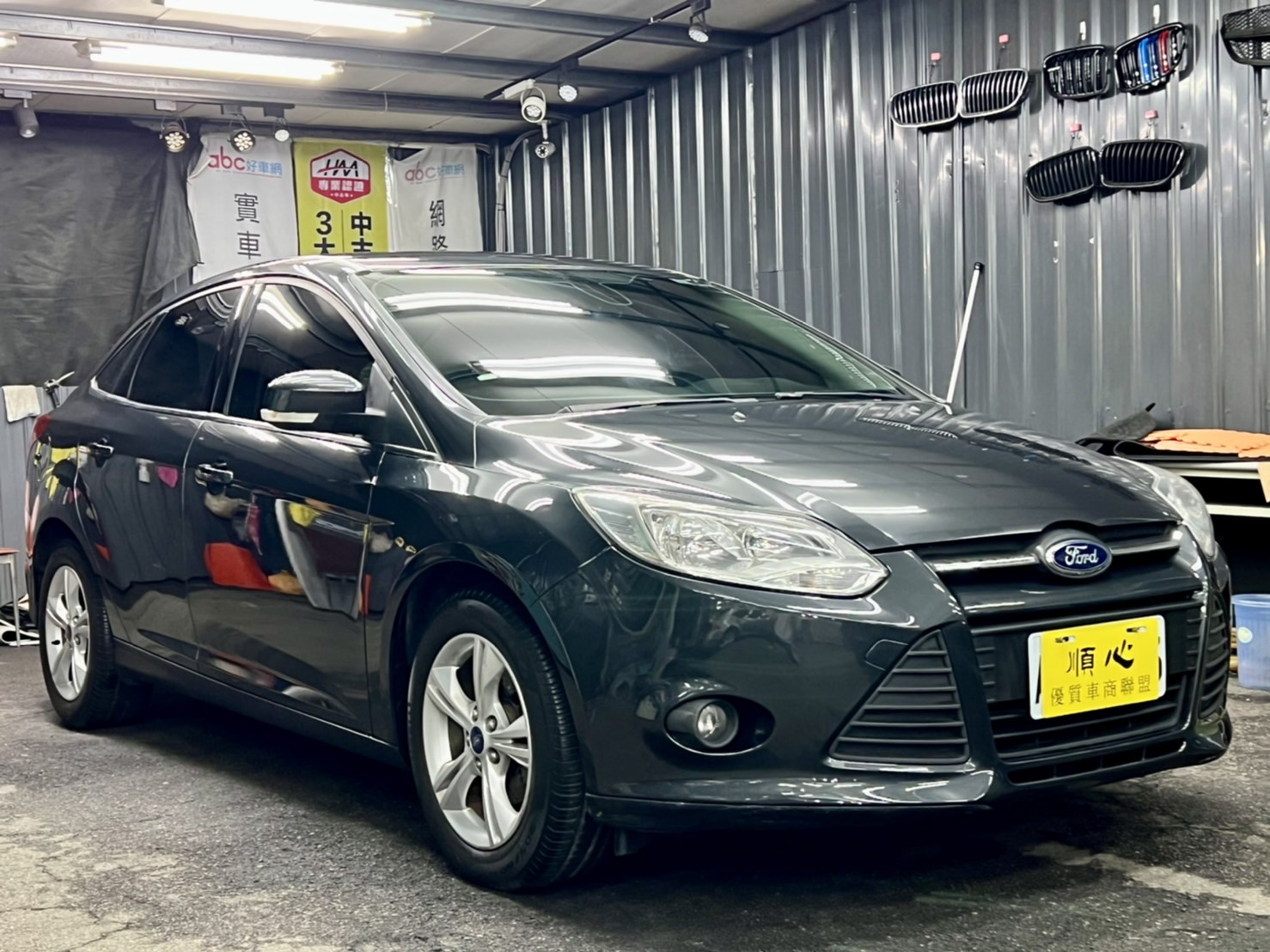 Ford Focus 1.6(Mk3)豪華版 低里程 原版件 一手女用車 認證車  第1張相片