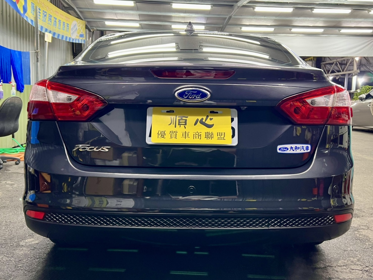 Ford Focus 1.6(Mk3)豪華版 低里程 原版件 一手女用車 認證車  第4張相片