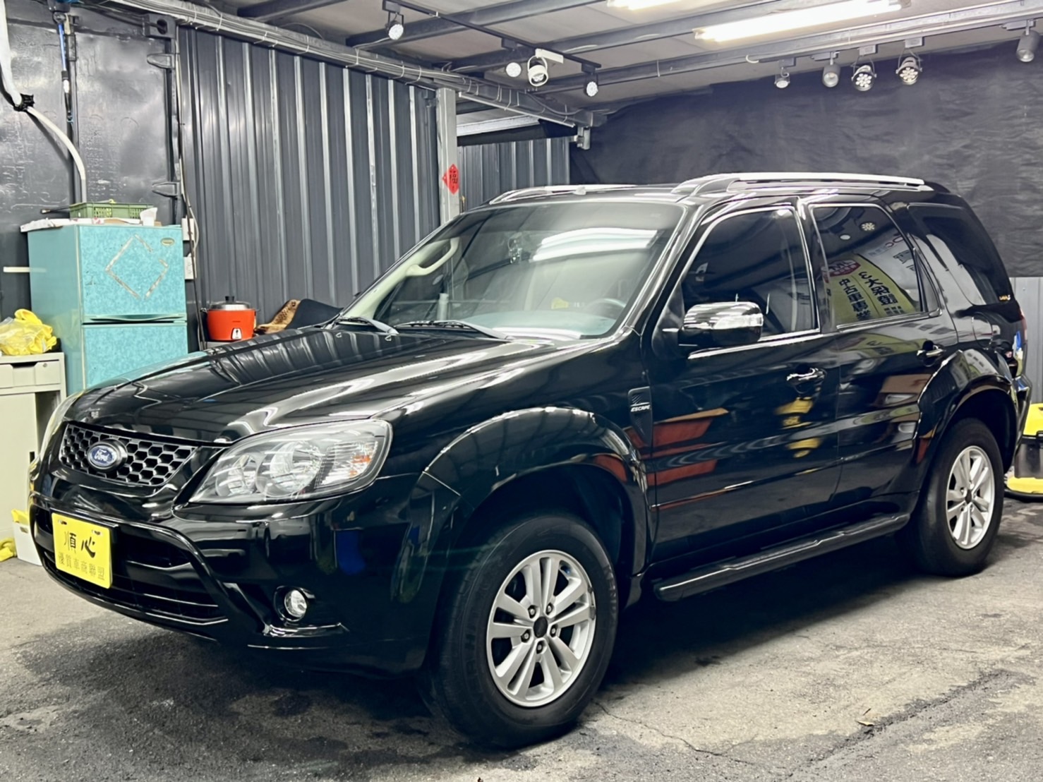 2012年底 FORD Escape 2.3 XLT 頂級天窗版 低里程 認證車  第3張相片