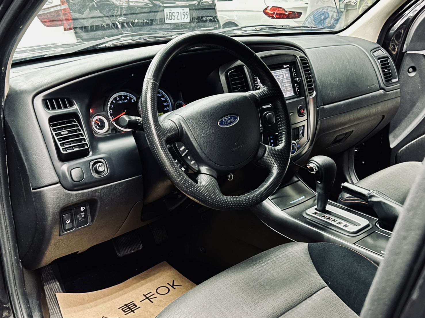 2012年底 FORD Escape 2.3 XLT 頂級天窗版 低里程 認證車  第8張相片