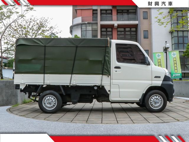 免殺價就狠便宜！全車原鈑件！里程保證！A190手排棚式貨車自動感應式頭燈日行燈  第4張相片