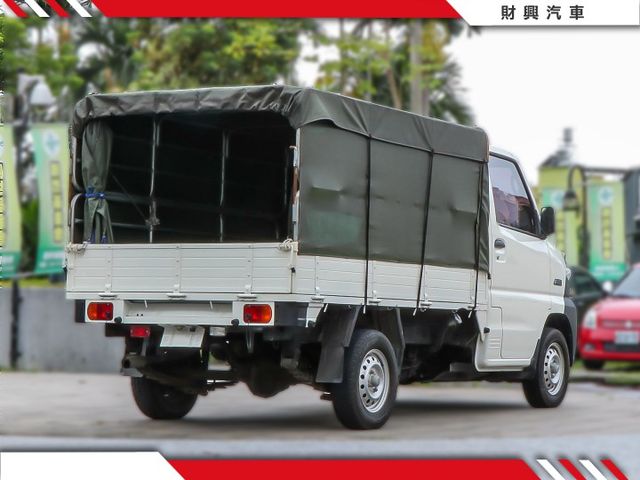 免殺價就狠便宜！全車原鈑件！里程保證！A190手排棚式貨車自動感應式頭燈日行燈  第6張相片