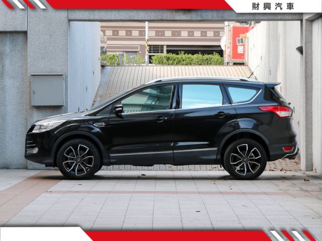 2.0柴油，同級車款全網最低價！加裝胎壓顯示器~4WD！前擋玻璃加熱、7氣囊、盲點、駕駛疲勞警示、車道偏移  第3張相片