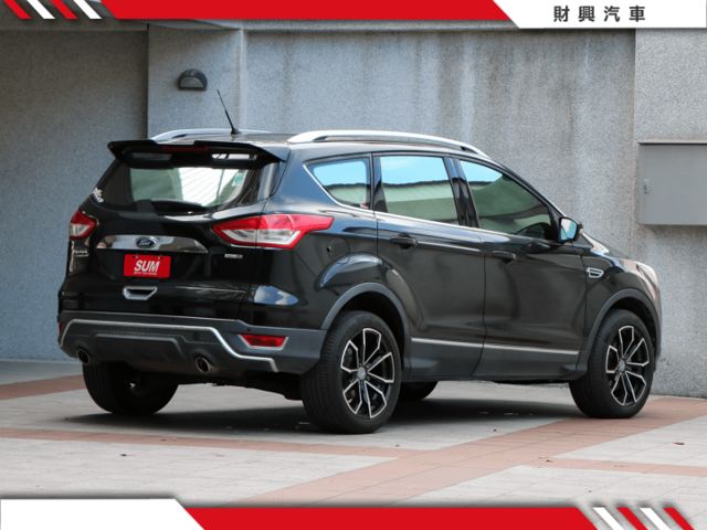 2.0柴油，同級車款全網最低價！加裝胎壓顯示器~4WD！前擋玻璃加熱、7氣囊、盲點、駕駛疲勞警示、車道偏移  第5張相片