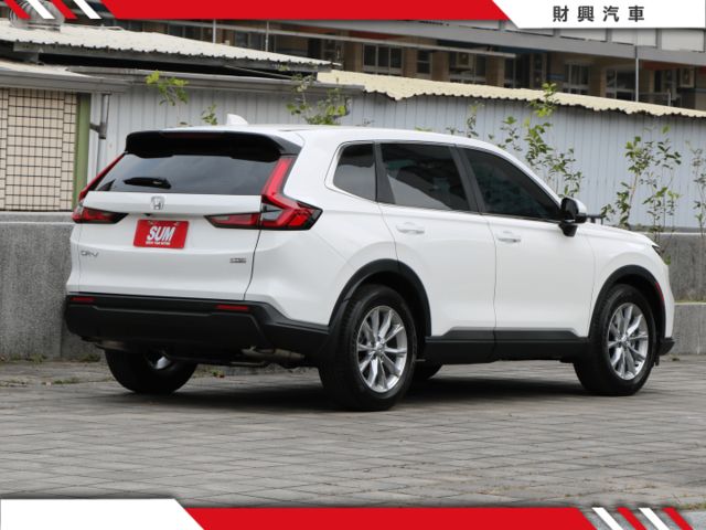 2025年S版CRV，全新領牌車，現折10萬UP！僅此一台！9吋觸控螢幕、NAVI導航、無線CARPLAY、無線充電座  第5張相片