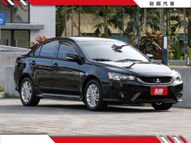 低里程1.8 LANCER FORTIS~改裝全新大螢幕觸控安卓機(藍芽、倒車影像、導航)！頭燈水平調整、恆溫空調  第2張相片