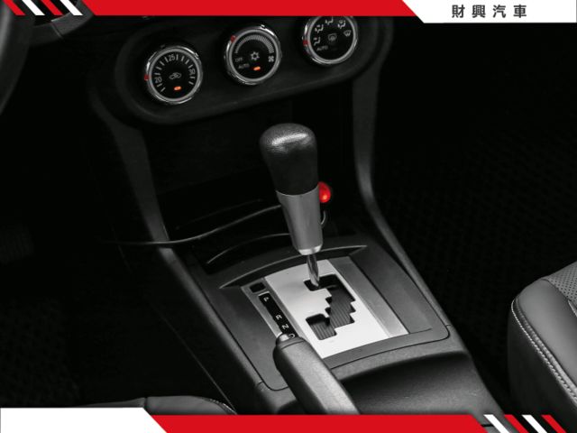 低里程1.8 LANCER FORTIS~改裝全新大螢幕觸控安卓機(藍芽、倒車影像、導航)！頭燈水平調整、恆溫空調  第8張相片