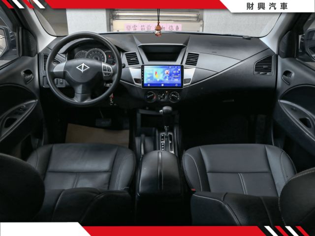 2.4精緻版ZINGER~原廠保養、倒車影像、後座出風口、光感應頭燈、定速  第9張相片