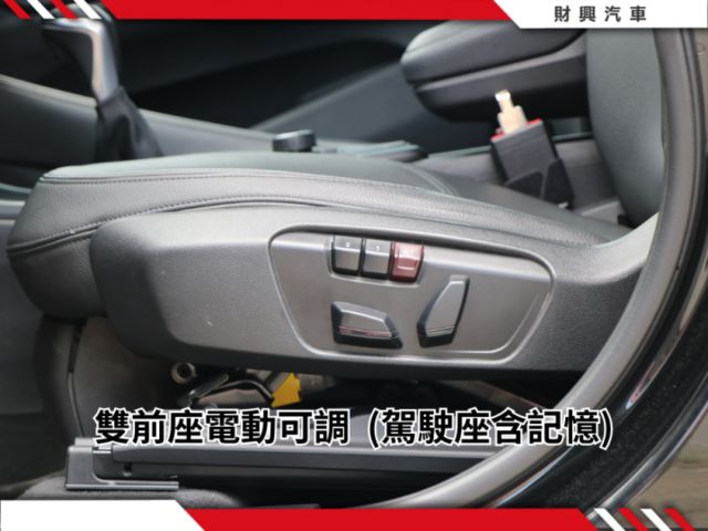 認證車我最水！價格舒服現在入手超划算！柴油動力全速域超有力！喜歡直接來店試乘！  第9張相片