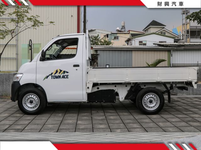 全新最高規TSS版，50有找！現車不用等！大家都很愛的白色！貨斗可客製化作變更喔！  第3張相片