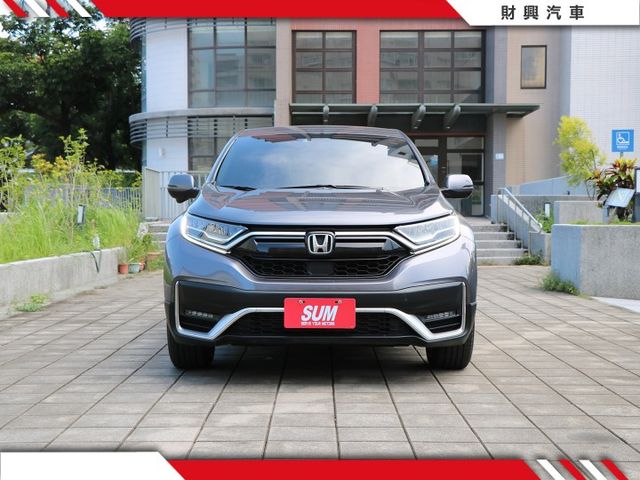 適合家庭需求的CR-V 車況超好！還有無線充電、電尾門、LED頭燈、分區溫控、衛星導航，來看看你就知道了  第6張相片