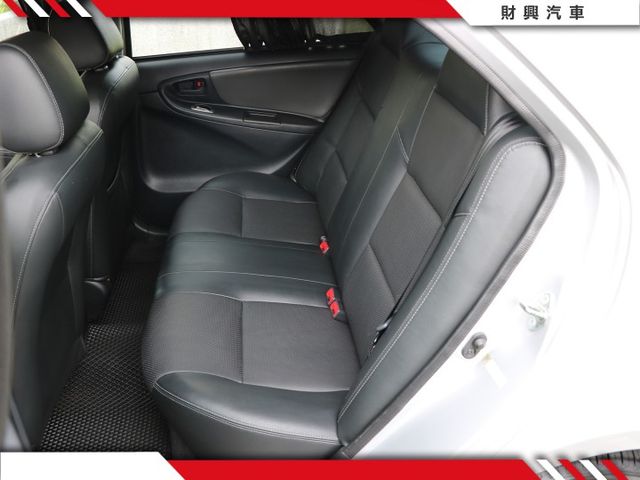 電動收折後視鏡、數位儀表、車內乾淨整齊！超低里程完美入手優質代步車！  第11張相片