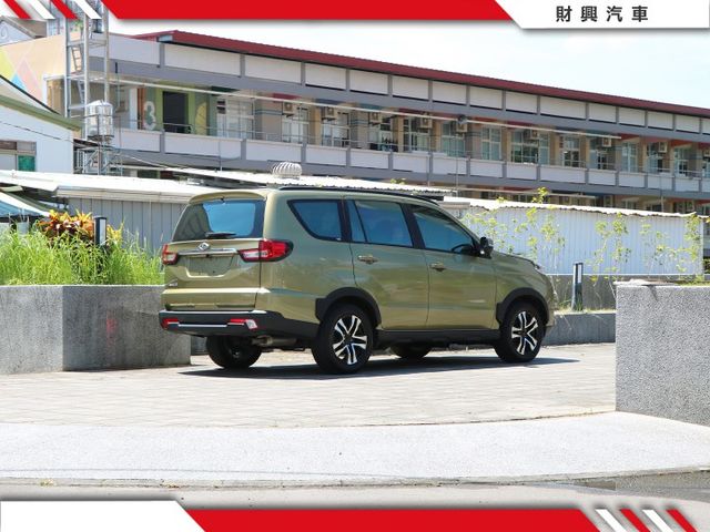全面升級超有感！無線CarPlay、Level 2系統、環景、數位儀表、盲點。七人座的ZINGER讓您商用自用都滿意！  第2張相片