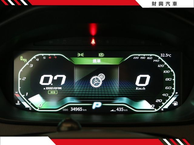 全面升級超有感！無線CarPlay、Level 2系統、環景、數位儀表、盲點。七人座的ZINGER讓您商用自用都滿意！  第15張相片