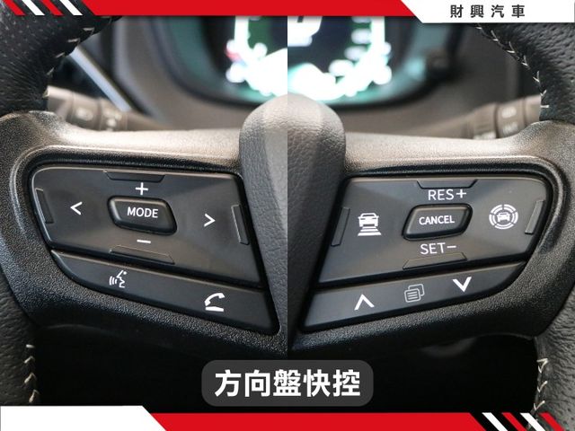 全面升級超有感！無線CarPlay、Level 2系統、環景、數位儀表、盲點。七人座的ZINGER讓您商用自用都滿意！  第16張相片