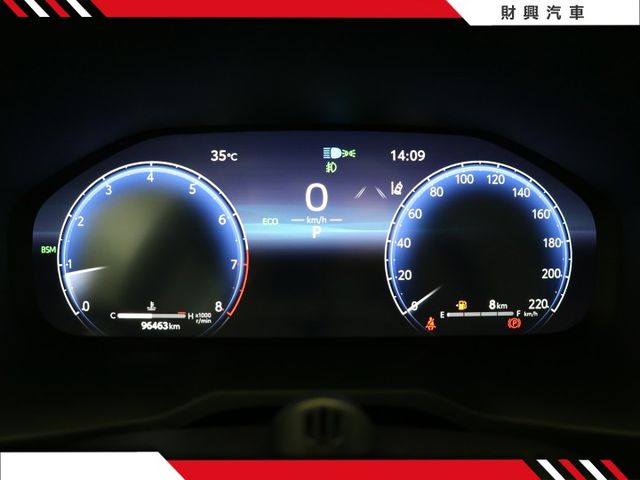 深受大家喜愛的RAV4來啦！環景、前後行車紀錄器、腳踢電尾門、記憶電調椅、通風椅、定速、循跡、盲點。別猶豫，快來賞車！  第14張相片