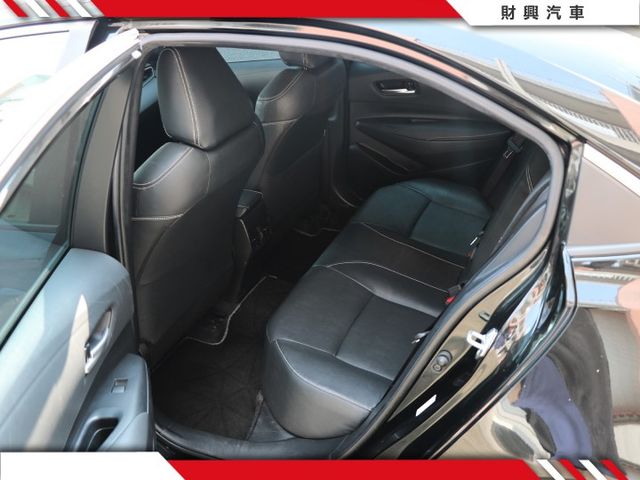 你在看我嗎？我有I-KEY、定速、ACC跟車、車道偏移、盲點偵測、倒車顯影，是你代步的好夥伴喔！  第10張相片