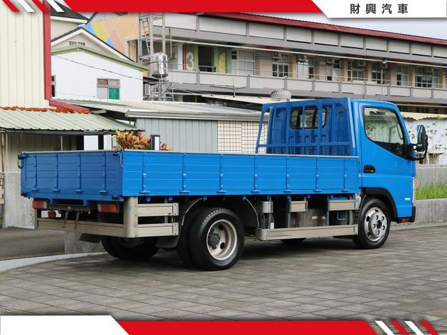 頭家阿~正愁找不到滿意的貨車嗎？那你應該看看這台，22年的堅達，11呎半，寬大貨斗輕鬆載，3000C.C好動力，實車在店  第2張相片