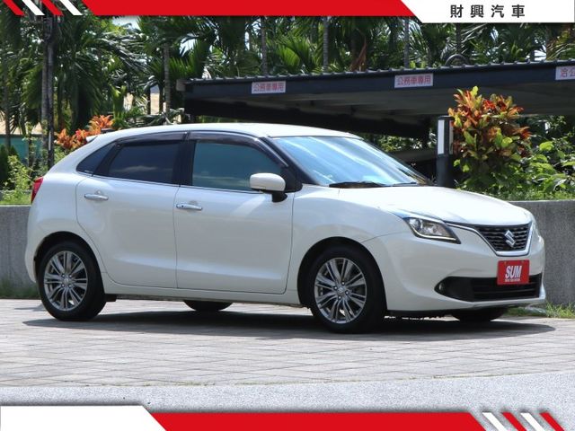 不是好車不上架！超低排氣量直接省排燃稅！年繳八千多～保養容易舒服好開，純日系小五門掀背首選！  第5張相片