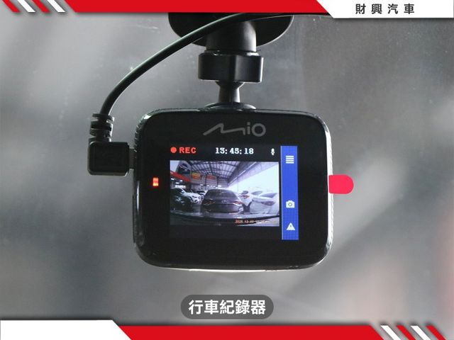 低里程車況超漂亮TIIDA，質感銀色一點也不傳統！最重要是車況讓你無法挑剔，挑戰最漂亮的TIIDA，讓你物超所值！  第14張相片