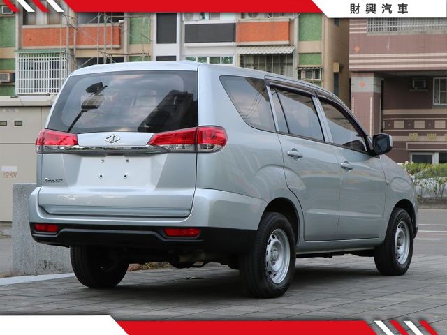 頭家賺錢生財利器！多用途休旅廂車！載貨商務全通用，實車實價在庫，歡迎賞車！  第2張相片