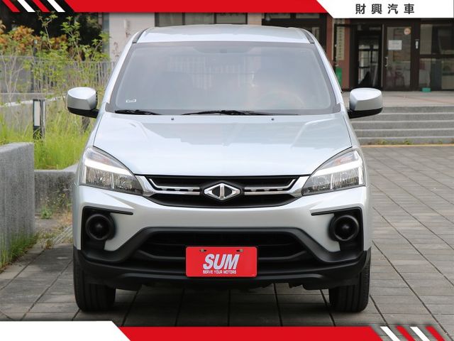 頭家賺錢生財利器！多用途休旅廂車！載貨商務全通用，實車實價在庫，歡迎賞車！  第6張相片