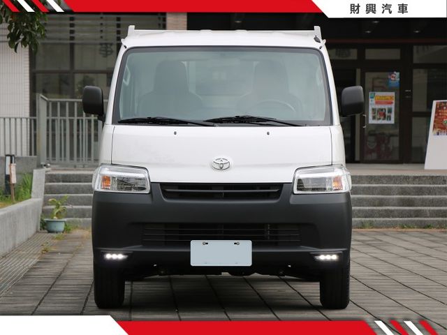 就是新車不用等，今天下訂力拼24HR交車！自排貨車大家都敢開，帶回去成為老闆的新生力軍！  第6張相片