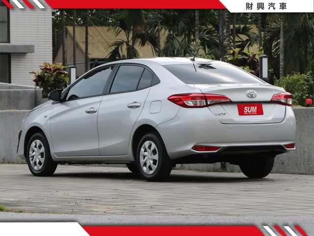 三十萬內超優代步車！保養維護門檻低，妥善率超好大家都知道！選一台車況好的VIOS陪你上山下海吧！  第3張相片