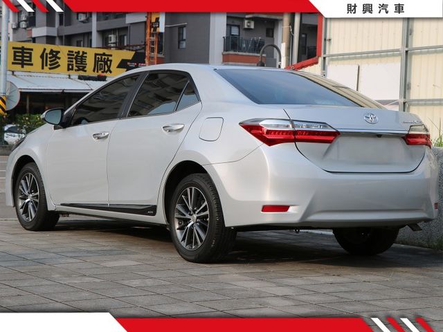 好開經濟又划算！IKEY高規格！全車原鈑件，妥善率超高，年輕人入手最佳第一台選擇！一起兜風去吧  第7張相片