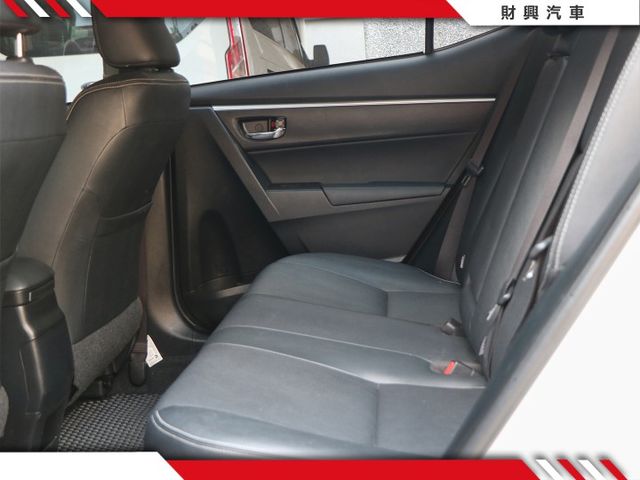 好開經濟又划算！IKEY高規格！全車原鈑件，妥善率超高，年輕人入手最佳第一台選擇！一起兜風去吧  第11張相片