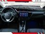 配備超多，改裝方向盤、室內氣氛燈、抬頭顯、電子後視鏡、環景、KEYLESS、大螢幕多工安卓機，車況超優直接賺到！  第15張縮圖