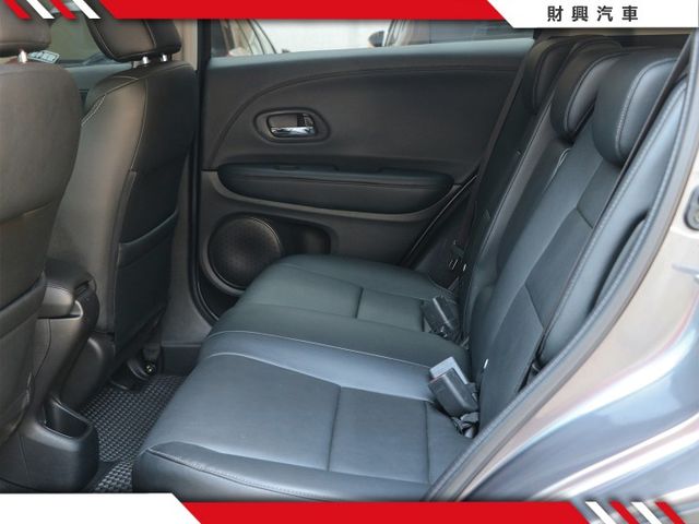 內行人的選擇，1.8HRV力量隨傳隨到，自然進氣好保養好照顧！基本配備～可再加裝你最愛的安卓機！喜歡看車談！  第10張相片