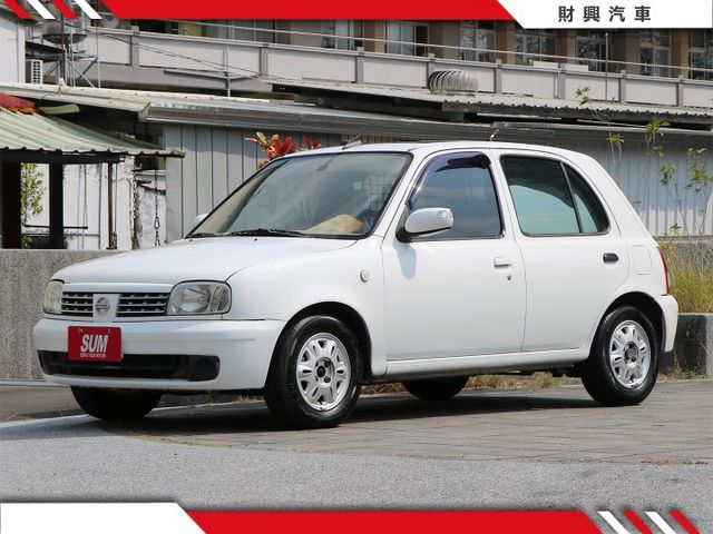 你一定知道的小饅頭，最划算代步價，內裝整齊乾淨，外表略有小瑕疵，喜歡的話全車重烤改色再優待給您！比機車更便宜！  第4張相片