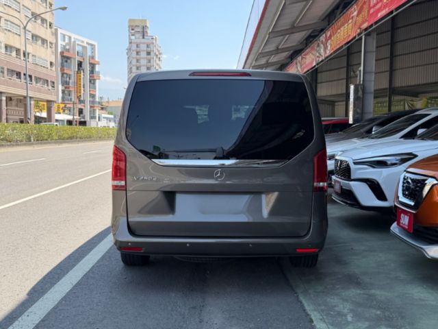 新車選配高達50萬！力拼全台最低價，所有原廠選配不加價！智慧駕駛輔助、左側電滑門、環景、智慧頭燈、雙電動椅、前後側氣囊！  第3張相片