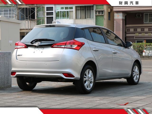 現在買CP值最划算的小鴨，安卓機、衛星導航、倒車顯影，你最需要的通通都給你！聯網多媒體大螢幕就是方便！  第2張相片