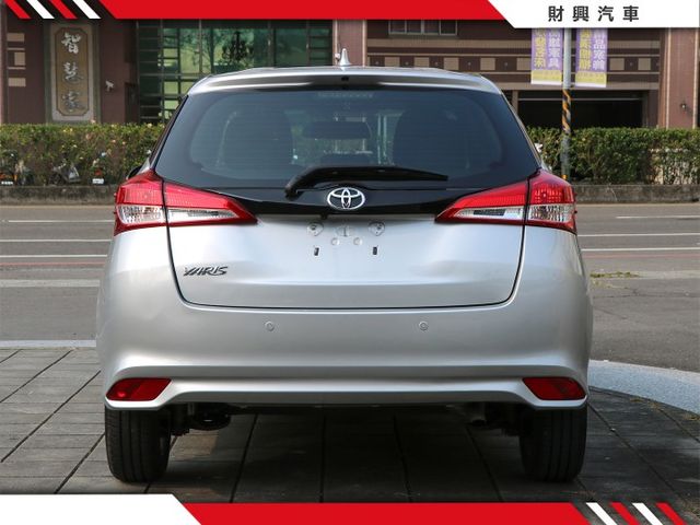 現在買CP值最划算的小鴨，安卓機、衛星導航、倒車顯影，你最需要的通通都給你！聯網多媒體大螢幕就是方便！  第7張相片