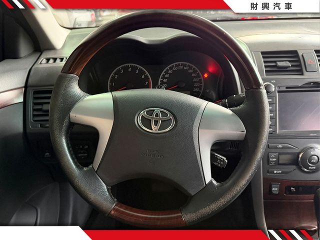 沒看過內裝完整度這麼好的！低調又內斂的灰色，妥善率很不錯，保養維護起來輕鬆好照顧，價格超甜，在雨季之前準備一台好車通勤吧  第5張相片