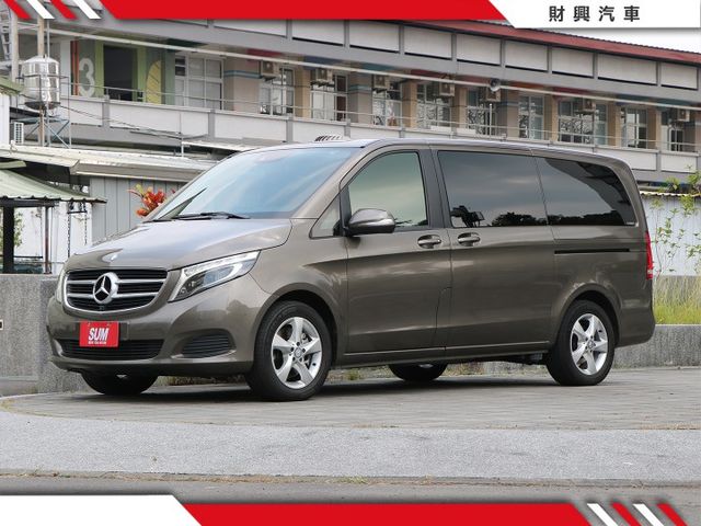 新車選配高達50萬！力拼全台最低價，所有原廠選配不加價！智慧駕駛輔助、左側電滑門、環景、智慧頭燈、雙電動椅、前後側氣囊！  第4張相片
